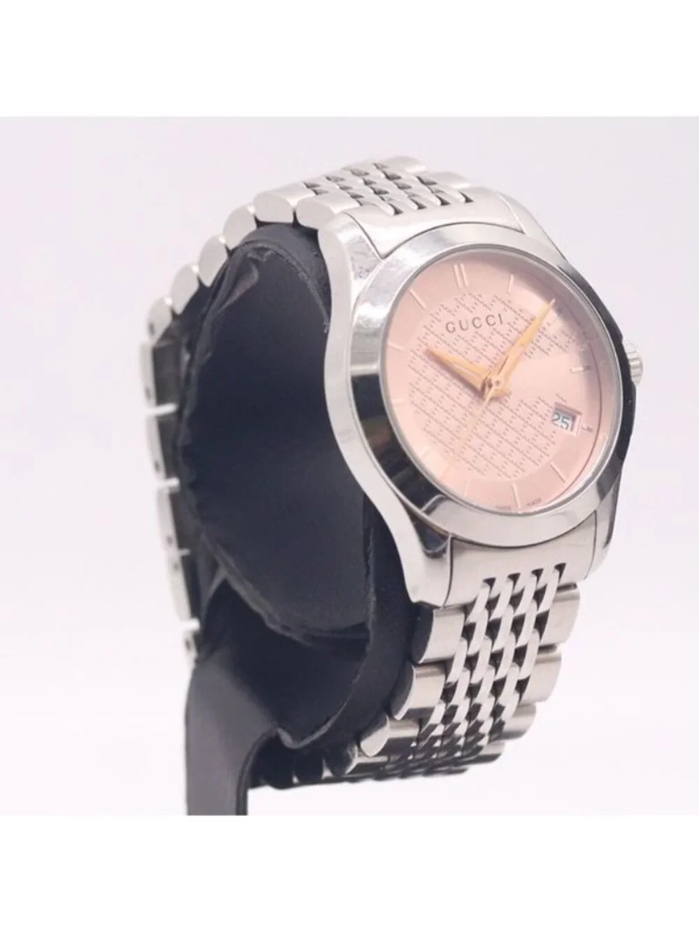 Gucci G-Timeless 126.5 Date Pink Dial Watch